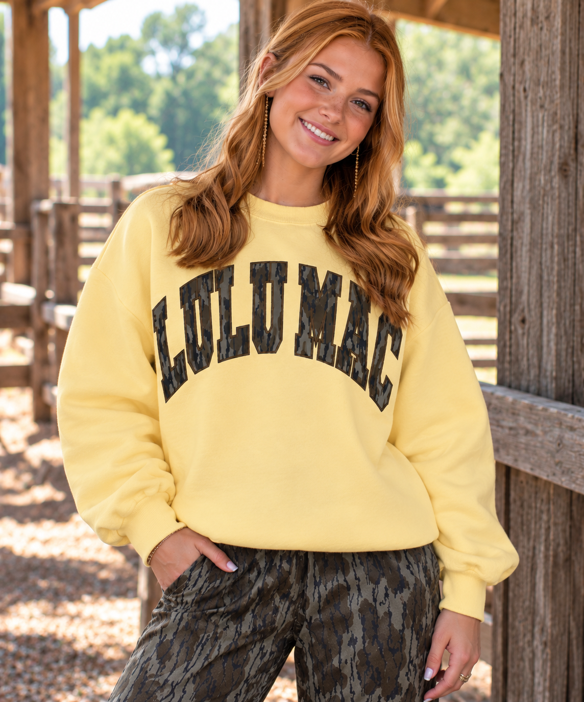 Lulu Mac Mossy Oak camo embroidered applique sweatshirt