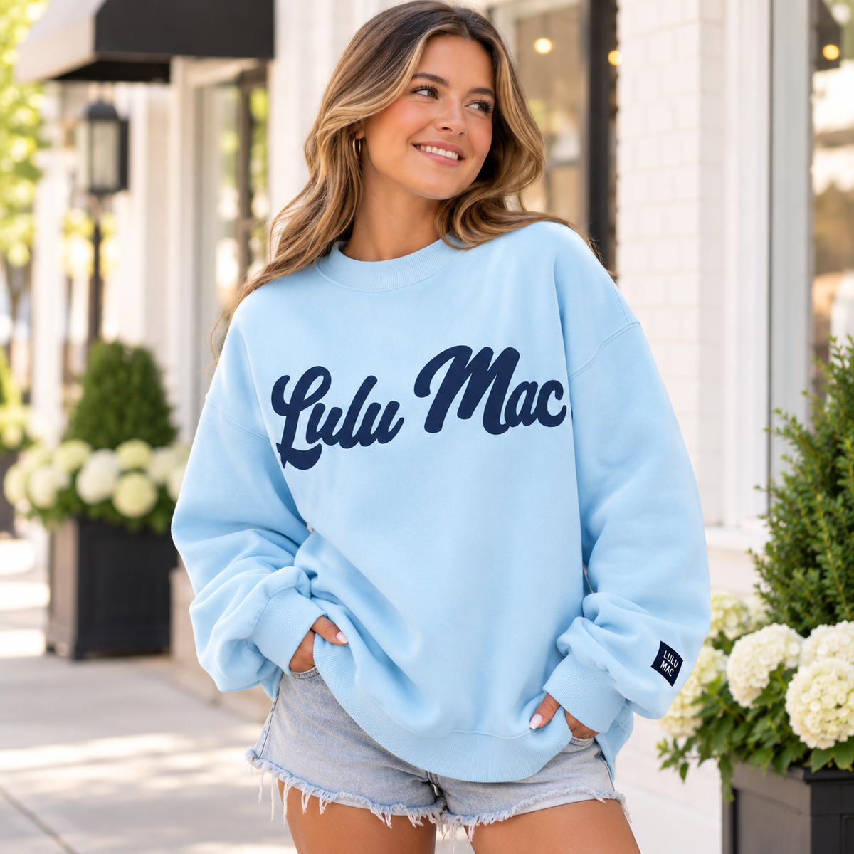 Script Mockneck Sweatshirt - Light Blue/Navy